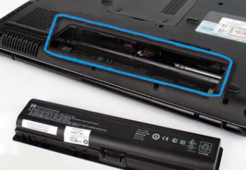 Laptop modell akkumulátor rekeszben